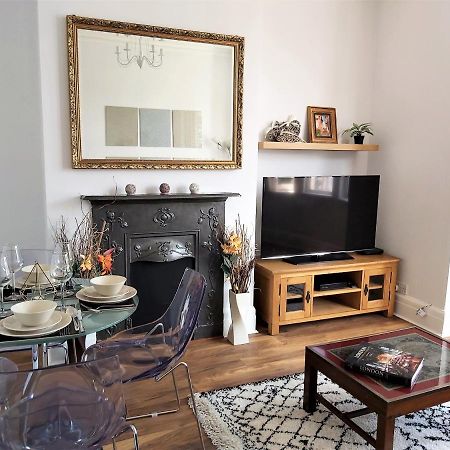 Beautifully Renovated 2 Bed Flat - Close To Beach Apartment Southend-on-Sea Exterior foto